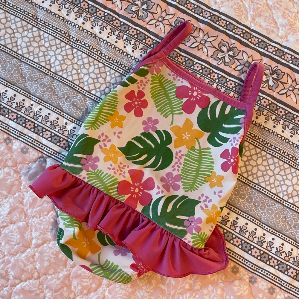 5 for $20-Baby Aspen Infant swimsuit-Tropical w/skirt-Like new-No picks/stains